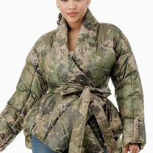 Camouflage Women's Puffer Jacket